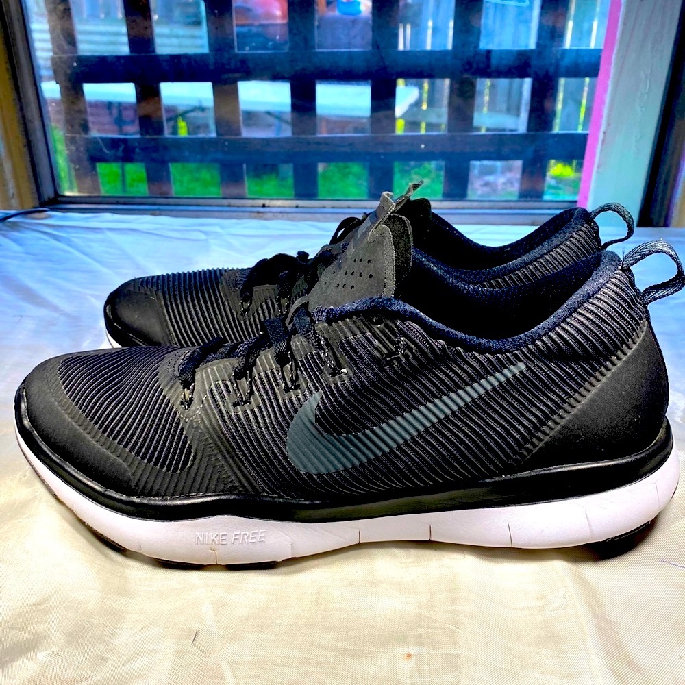 Nike Training Versatility Training Shoes Mans Sz14 - image 1
